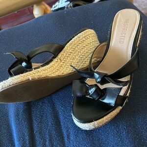 Wedge Sandals Size 6
